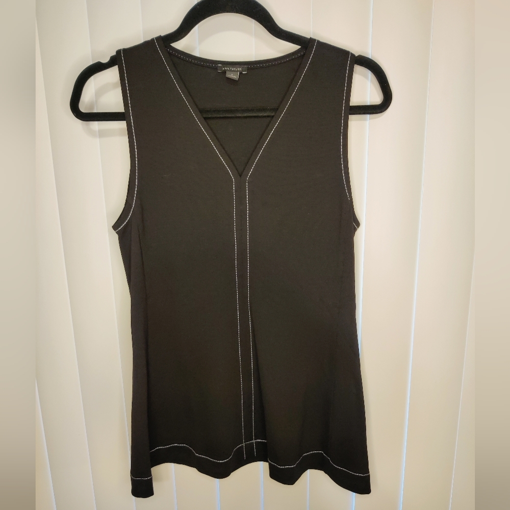 Ann Taylor Black Sleeveless V-Neck Top with Contrast Stitching